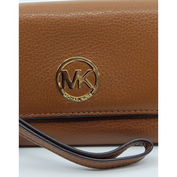 New Michael Kors Jet Set Leather Wristlet $128.00 - Picture 2 of 5